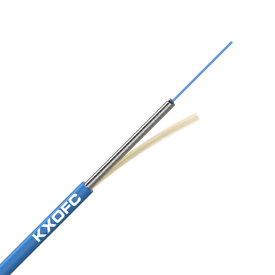 Câble à fibre optique blindé d'intérieur